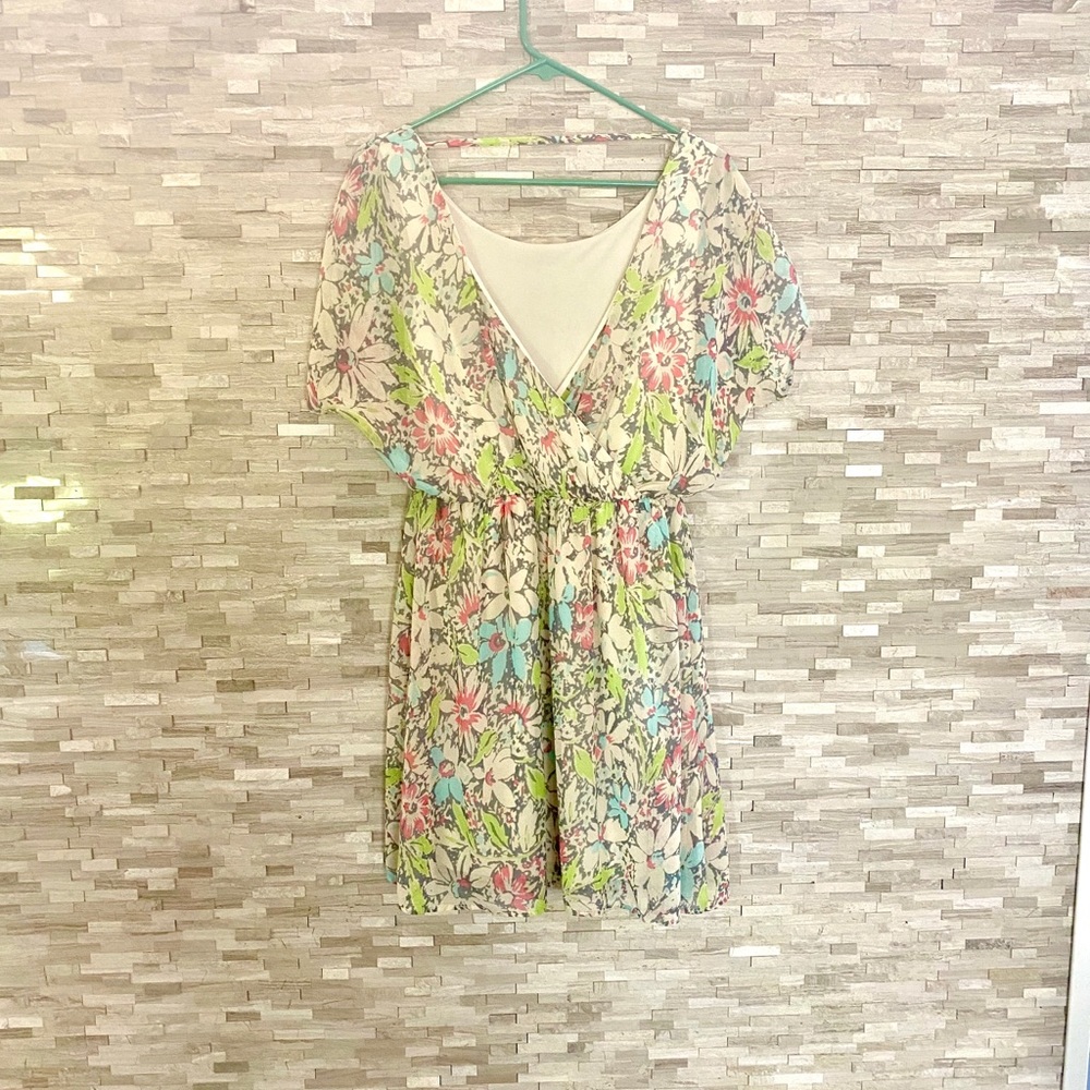 Floral dress - Picture 3 of 4